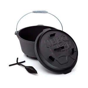 Null BBQ-Nerd© Dutch Oven “Professional” 7,3L Mit Ständer | Bereits Eingebrannt | Gusseisen Feuertopf Mit Deckel Und Integr. Bratpfanne und Deckelheber 15