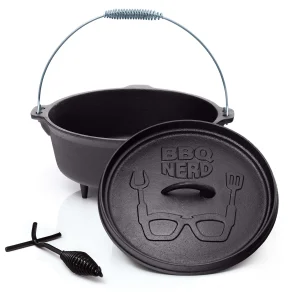 Null BBQ-Nerd© Dutch Oven “Starter” 3,1L Mit Füßen | Bereits Eingebrannt | Gusseisen Feuertopf, Bräter Mit Deckel Inkl. Deckelheber 17