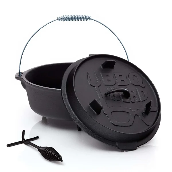 Null BBQ-Nerd© Dutch Oven “Professional” 7,3L Mit Füßen | Bereits Eingebrannt | Gusseisen Feuertopf Mit Deckel Und Integr. Bratpfanne und Deckelheber 1