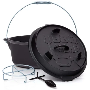 Null BBQ-Nerd© Dutch Oven “Professional” 13,6L Mit Ständer | Bereits Eingebrannt | Gusseisen Feuertopf Mit Deckel Und Integr. Bratpfanne und Deckelheber 6